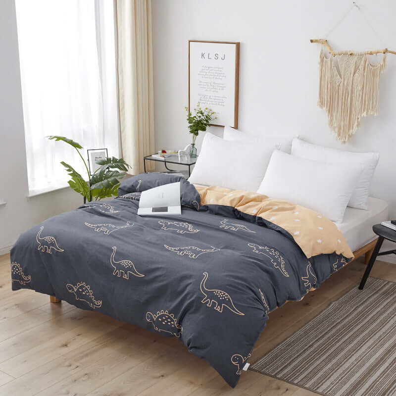 Reactive printing cotton duvet cover, featuring vibrant and durable patterns for a stylish and cozy bedroom look.